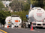 Aseguran cinco pipas con presunto huachicol en El Arenal, Jalisco