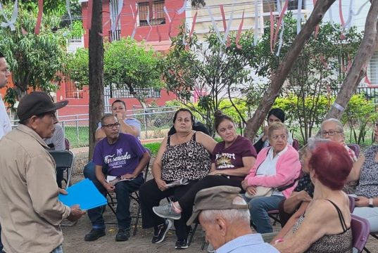 Mauro Lomelí exige atención urgente para colonia olvidada de Zapopan